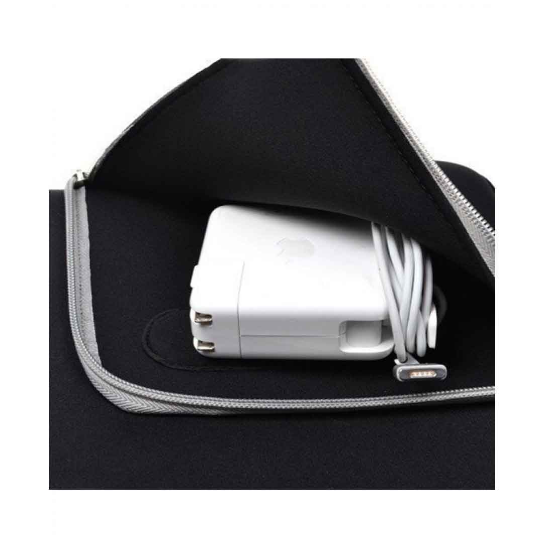 laptop sleeve with charger pocket