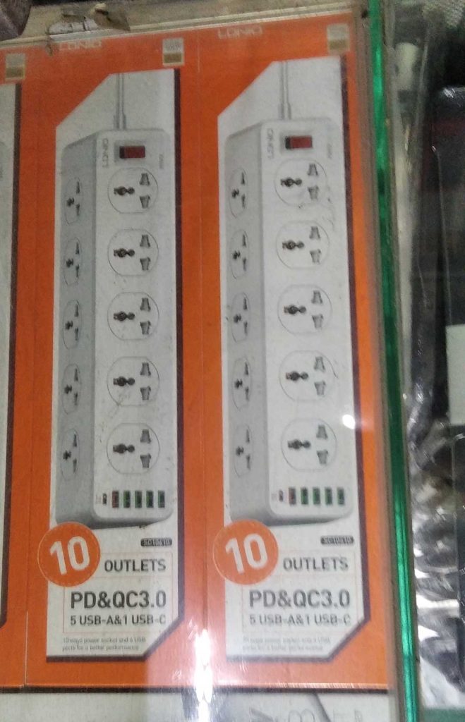 Ldnio 2500W power strip sc10610 with 10 power sockets and 6 usb out put with fast charger 